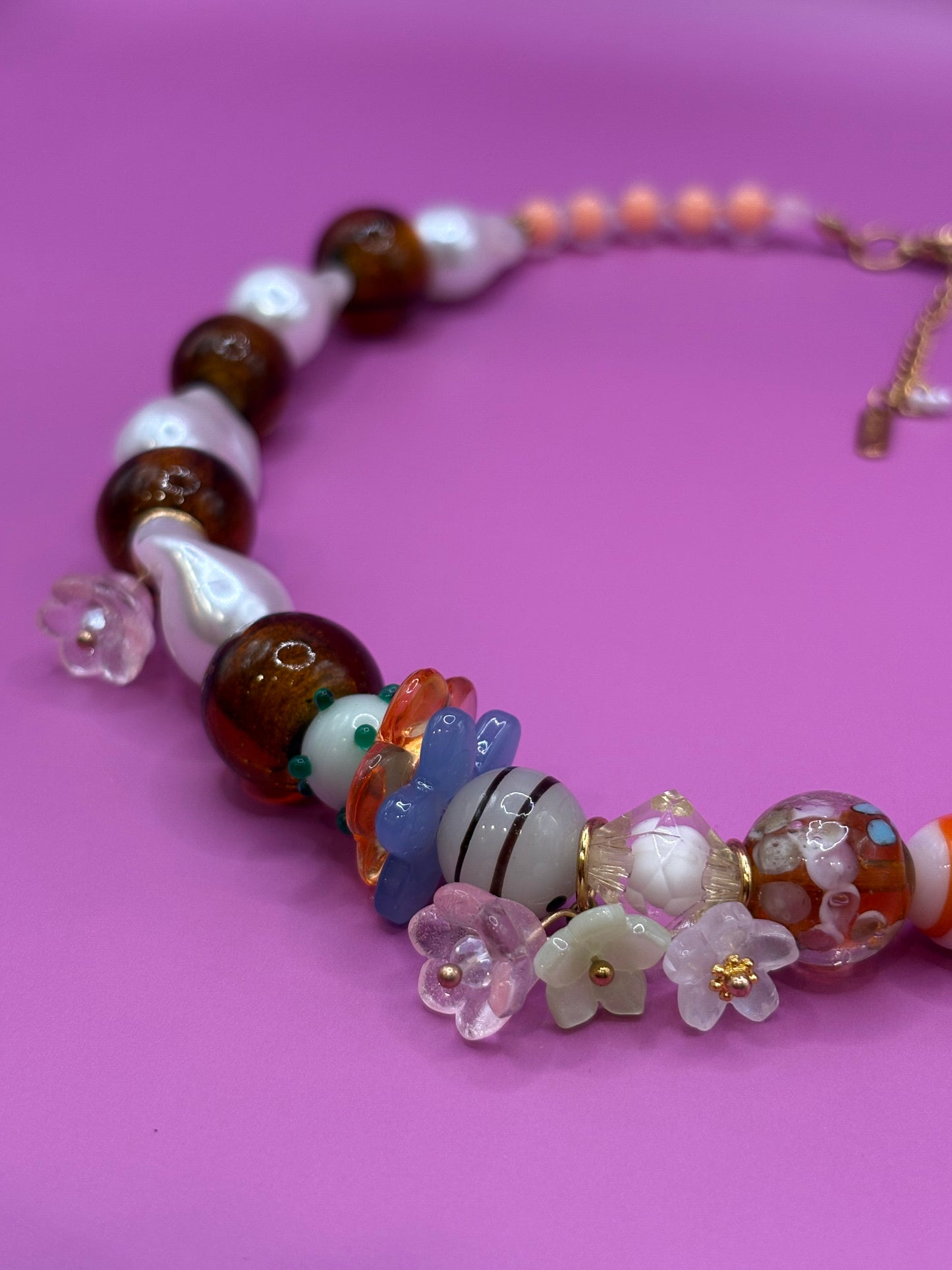 Don't wake me up 'cause I'm in love with all that u are